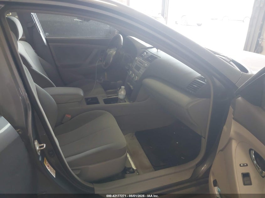 2009 TOYOTA CAMRY VIN: 4T4BE46K19R083150