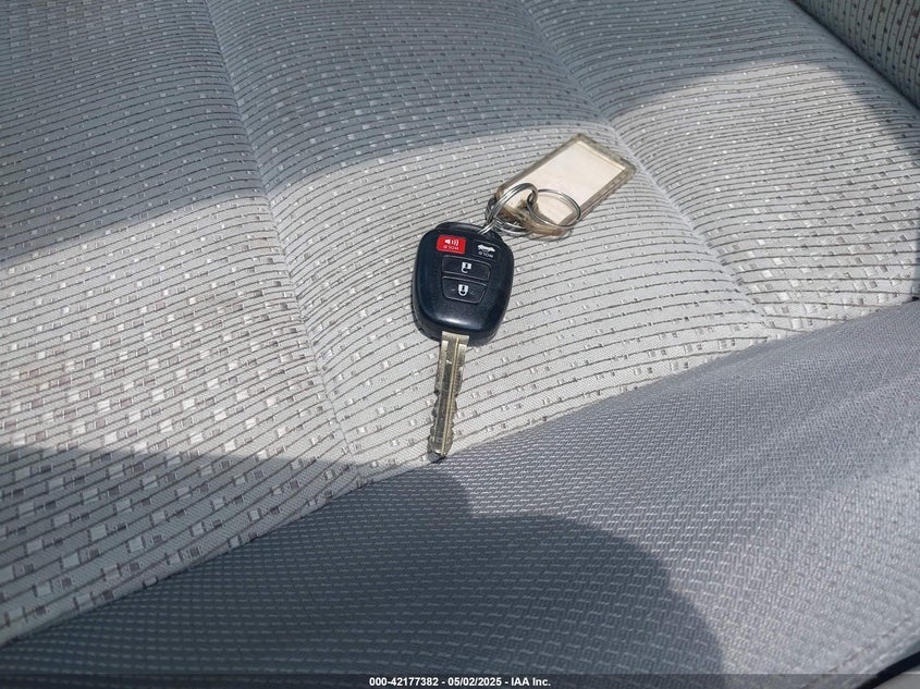 2012 TOYOTA CAMRY VIN: 4T1BF1FK9CU537321