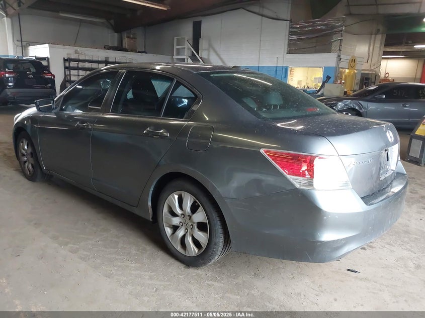 2008 HONDA ACCORD VIN: 1HGCP26808A148903