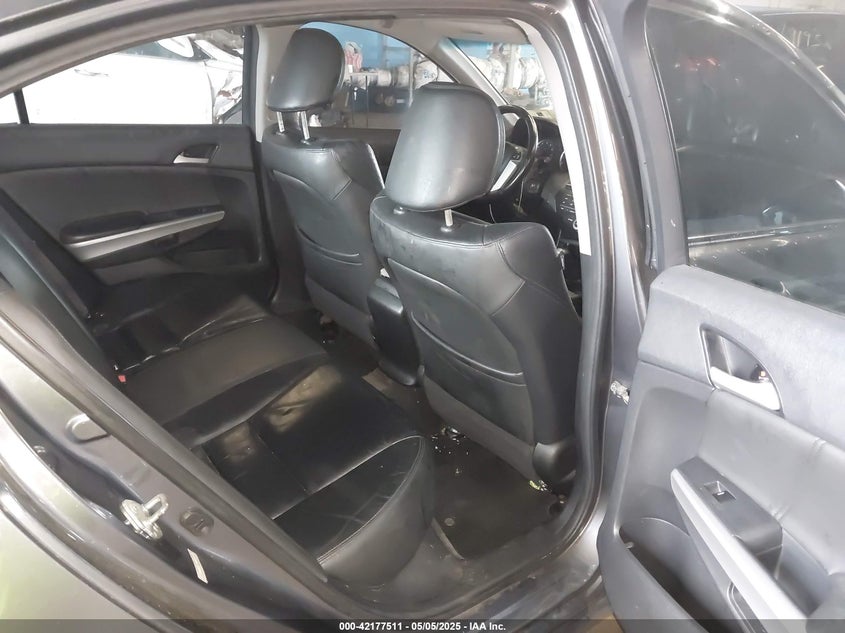 2008 HONDA ACCORD VIN: 1HGCP26808A148903