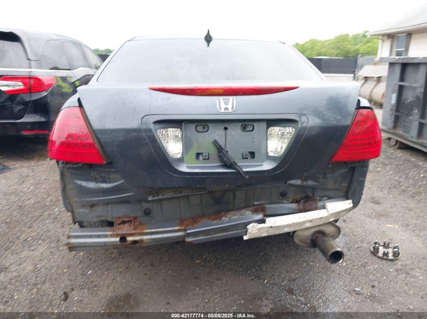 2007 HONDA ACCORD VIN: 1HGCM56747A189132