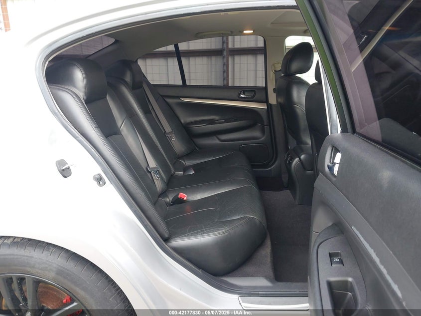2010 INFINITI G37 VIN: JN1CV6AP4AM202639