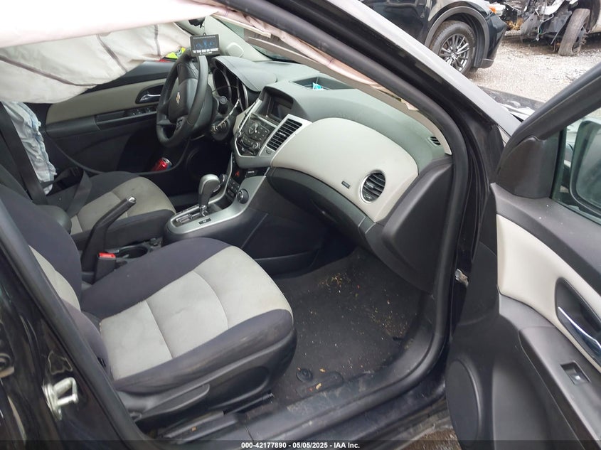 2014 CHEVROLET CRUZE VIN: 1G1PA5SH7E7324677