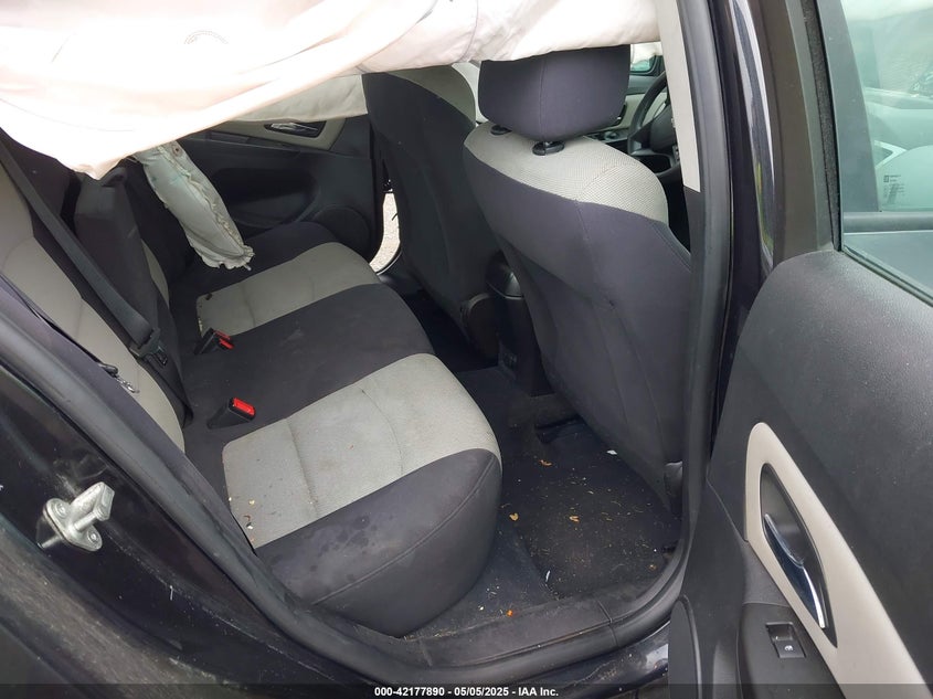 2014 CHEVROLET CRUZE VIN: 1G1PA5SH7E7324677
