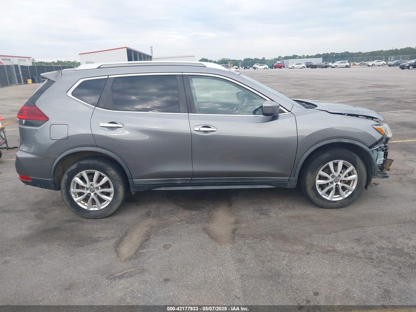 2018 NISSAN ROGUE SV - KNMAT2MT3JP519628