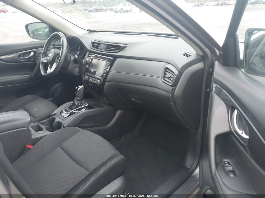2018 NISSAN ROGUE SV - KNMAT2MT3JP519628