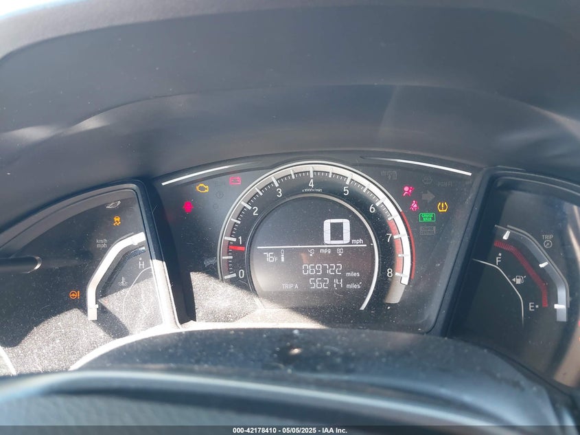 2018 HONDA CIVIC VIN: SHHFK7G45JU222699