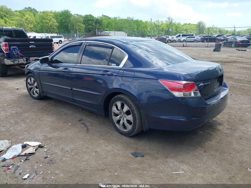 2009 HONDA ACCORD VIN: 1HGCP26749A081537