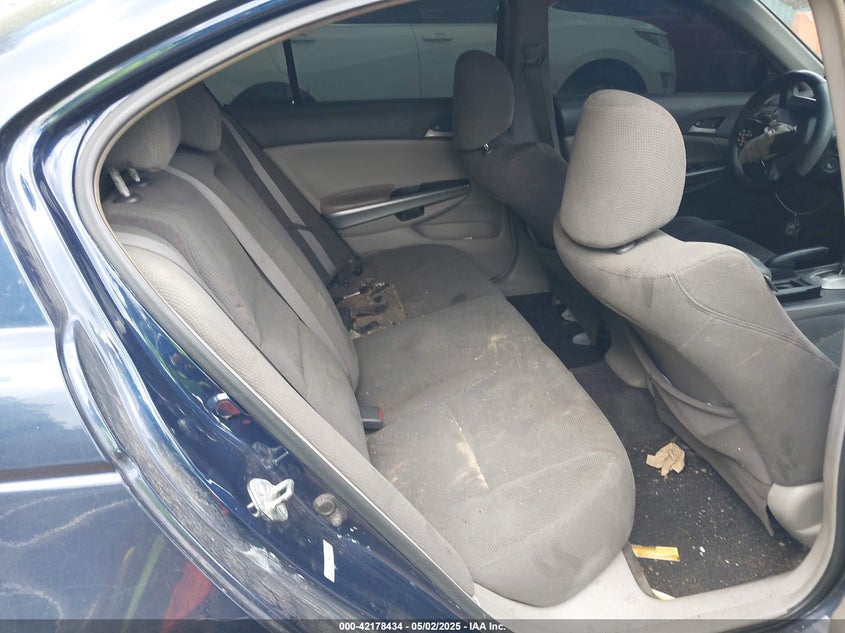 2009 HONDA ACCORD VIN: 1HGCP26749A081537