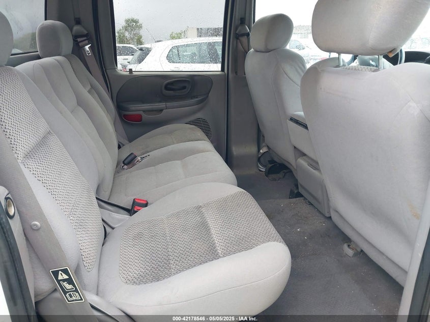 2002 Ford F-150 Lariat/Xlt VIN: 1FTRW07L32KE19134 Lot: 42178546