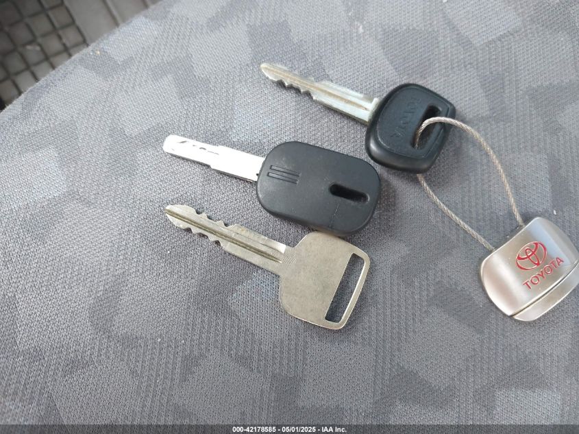 2001 Toyota Echo VIN: JTDBT123110115169 Lot: 42178585