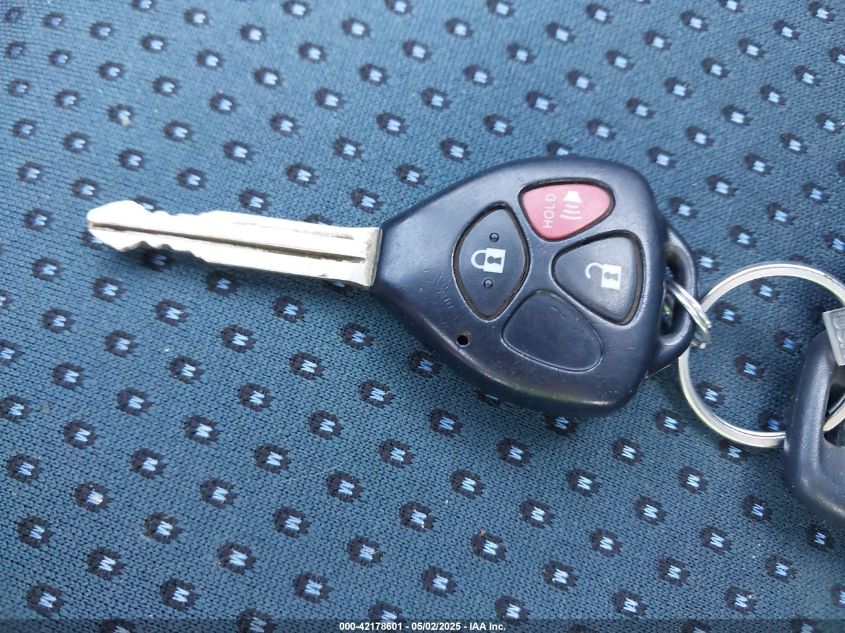 2008 Toyota Yaris VIN: JTDJT923285177722 Lot: 42178601