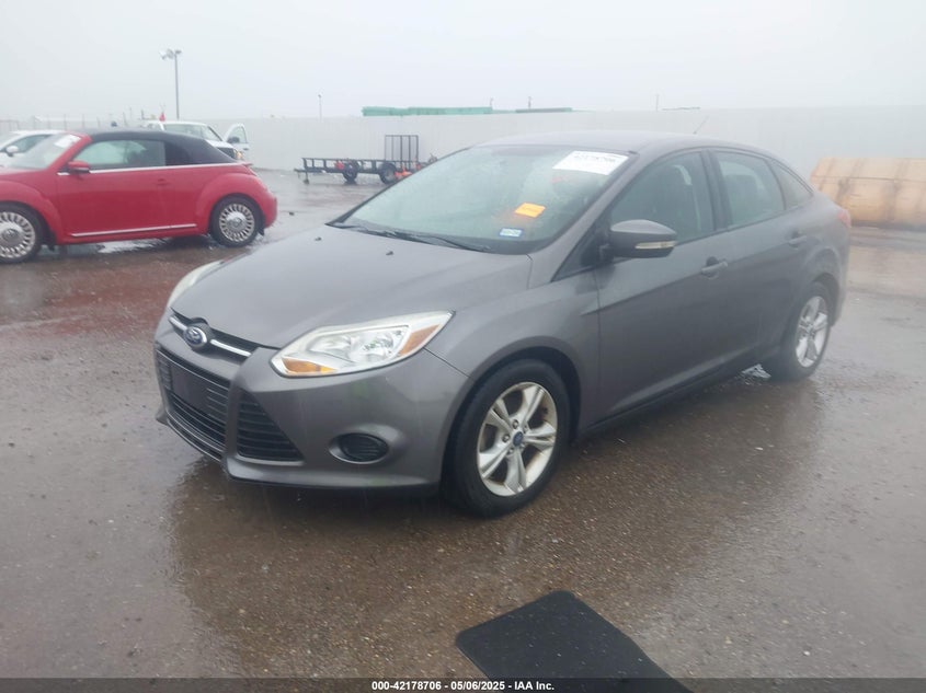 2014 FORD FOCUS VIN: 1FADP3F26EL449976
