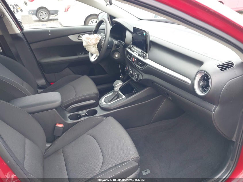 2023 KIA FORTE 2L I4   N(VIN: 3KPF24AD9PE682410