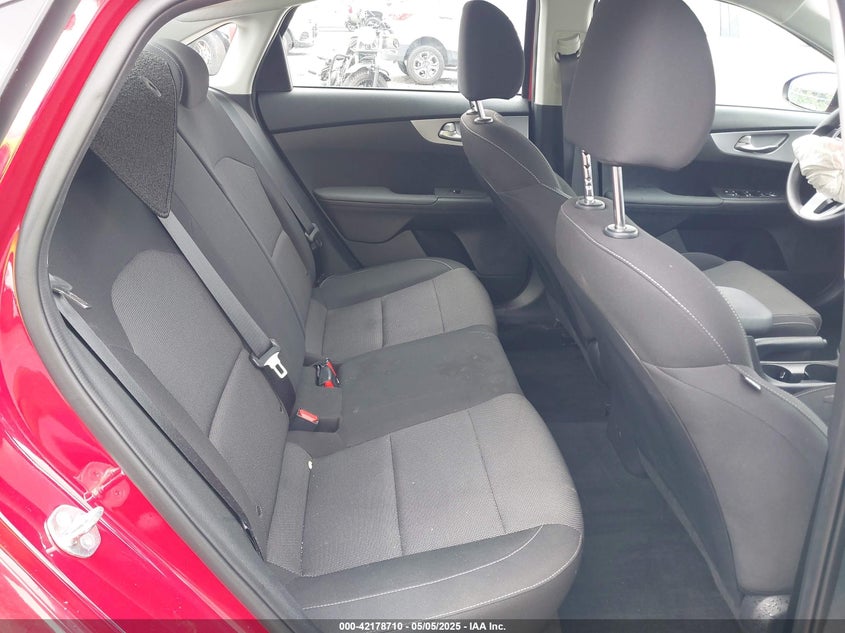 2023 KIA FORTE 2L I4   N(VIN: 3KPF24AD9PE682410