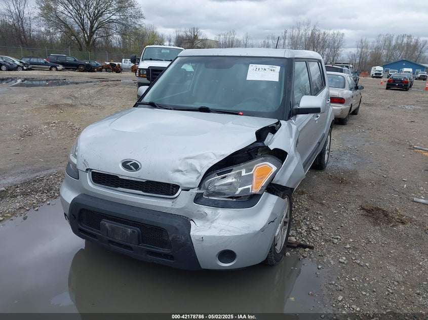 2011 KIA SOUL VIN: KNDJT2A22B7718652
