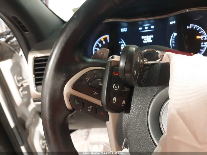 2014 JEEP GRAND CHEROKEE VIN: 1C4RJFBT1EC241036