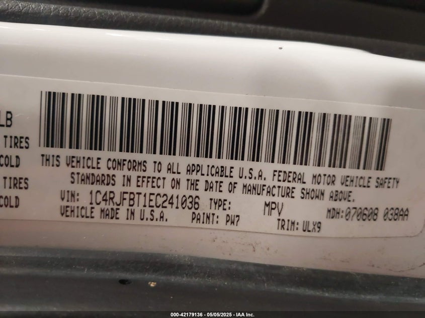 2014 JEEP GRAND CHEROKEE VIN: 1C4RJFBT1EC241036