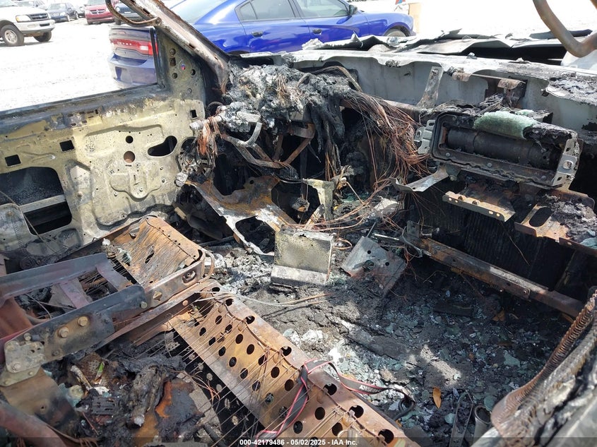 1FTRF17W52KA54827 2002 FORD F-150 photo no. 5