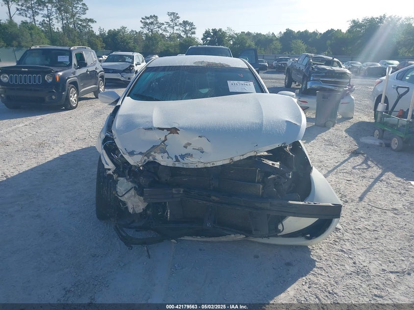 2014 HYUNDAI SONATA GLS - 5NPEB4AC1EH931410