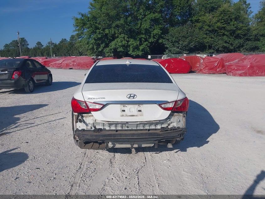 2014 HYUNDAI SONATA GLS - 5NPEB4AC1EH931410