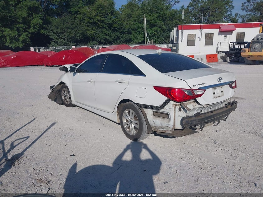 2014 HYUNDAI SONATA GLS - 5NPEB4AC1EH931410