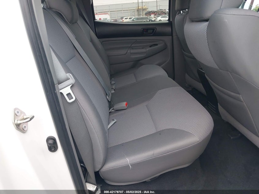 2015 TOYOTA TACOMA VIN: 3TMKU4HN7FM043714