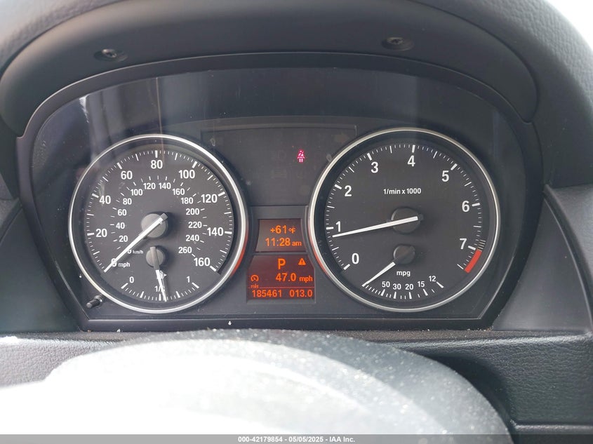 2015 BMW X1 VIN: WBAVL1C59FVY39812
