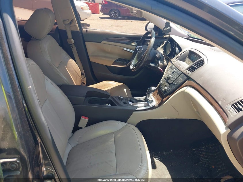 2011 BUICK REGAL VIN: W04GU5GC4B1064811