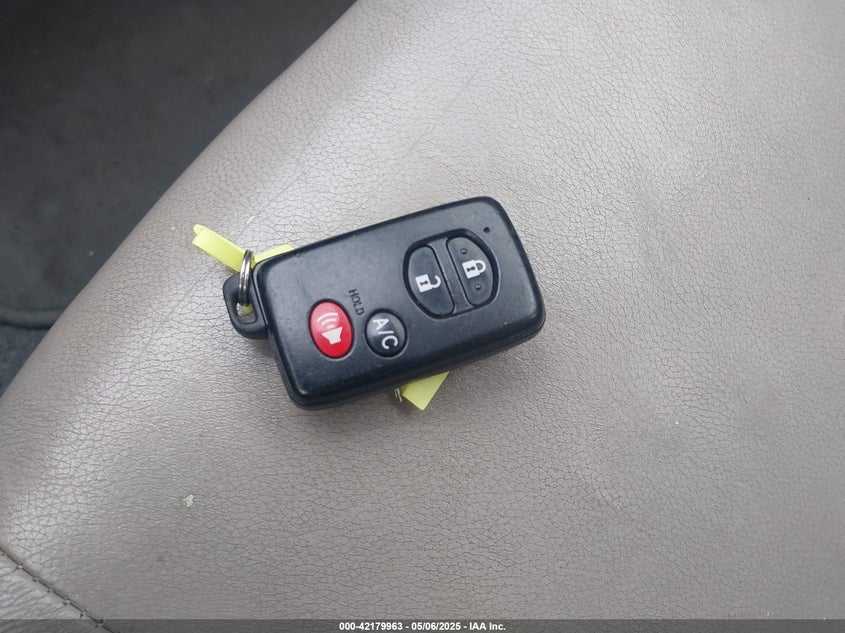 2012 TOYOTA PRIUS PLUG-IN VIN: JTDKN3DP2C3004184