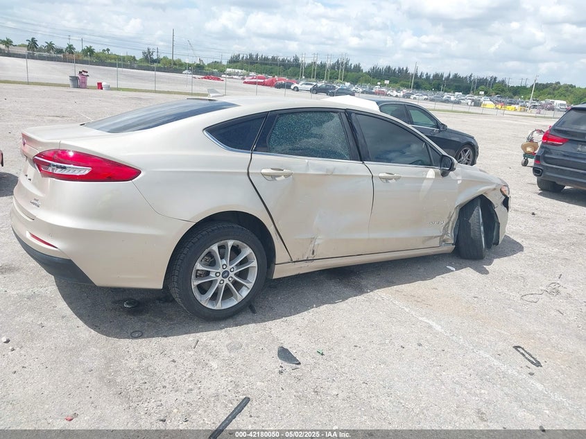 2019 FORD FUSION HYBRID VIN: 3FA6P0LU0KR155046
