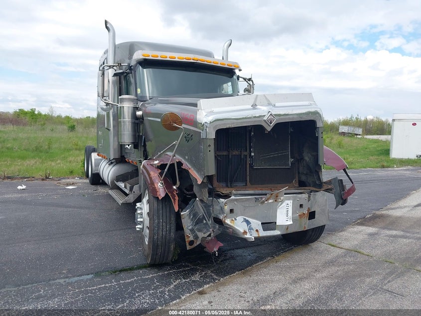 2007 International 9900 9900Ix VIN: 2HSCKAPR27C42188 Lot: 42180071