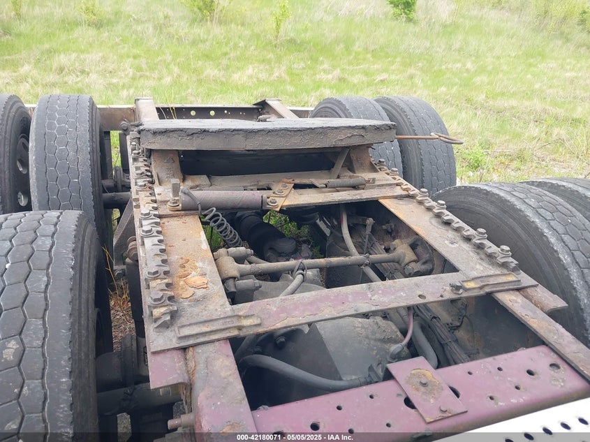 2007 International 9900 9900Ix VIN: 2HSCKAPR27C42188 Lot: 42180071