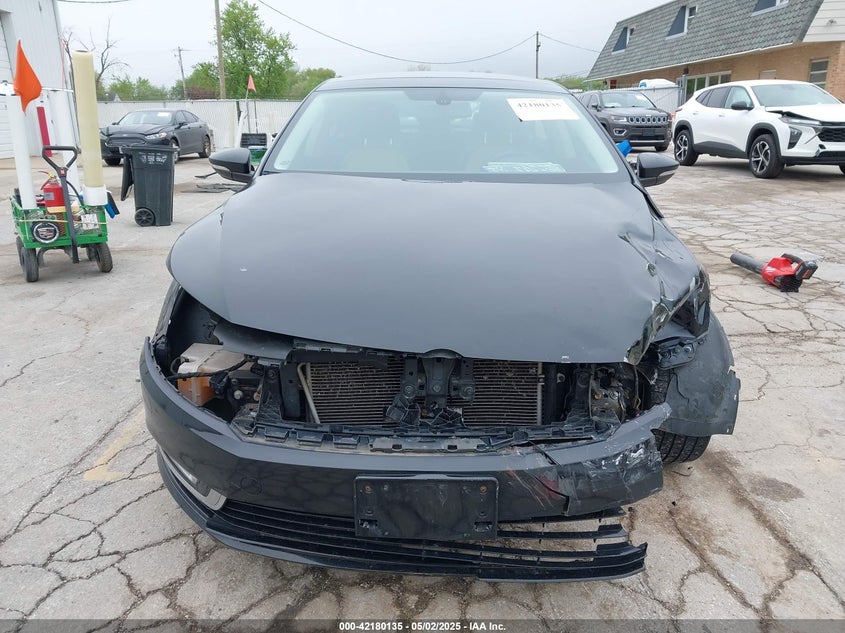 2013 VOLKSWAGEN CC VIN: WVWRP7AN2DE502894