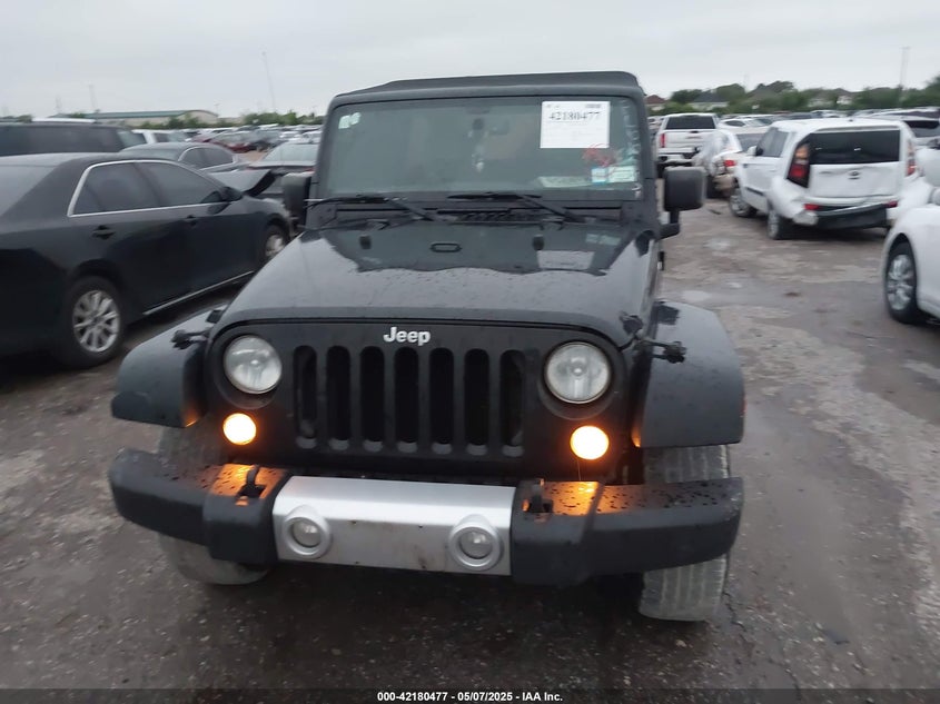 2015 Jeep Wrangler Unlimited Sahara VIN: 1C4HJWEG5FL667131 Lot: 42180477