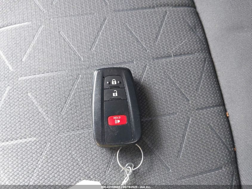 2020 Toyota Rav4 Xle VIN: 2T3P1RFV2LW103696 Lot: 42180489