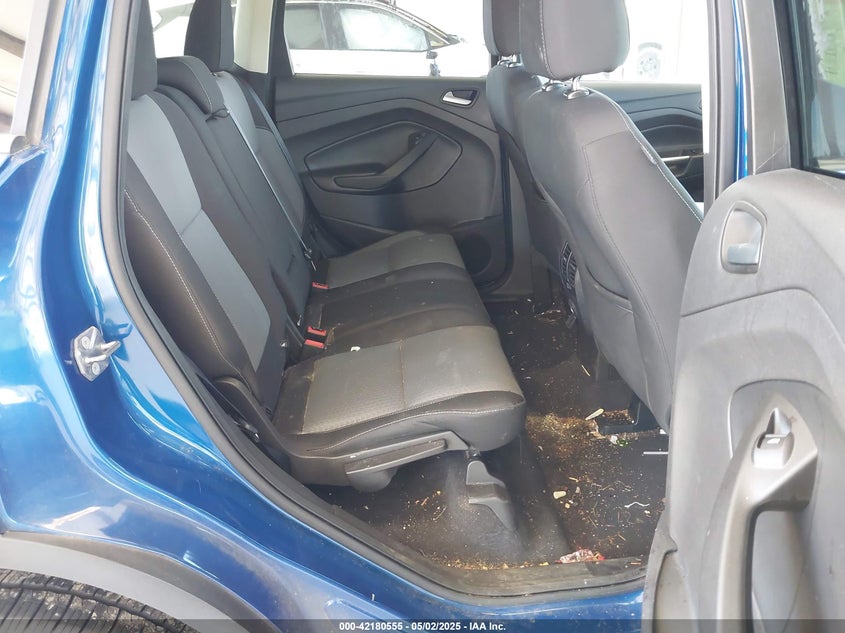 2017 FORD ESCAPE VIN: 1FMCU0G9XHUC81634