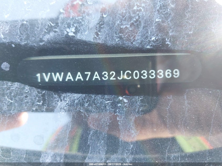 2018 VOLKSWAGEN PASSAT 2.0T R-LINE/2.0T S - 1VWAA7A32JC033369