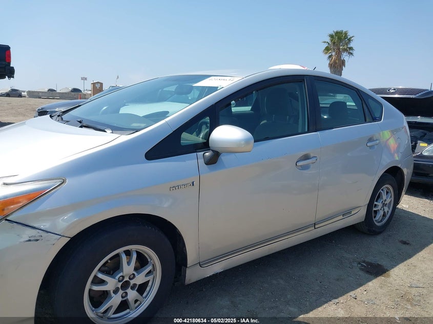 2011 TOYOTA PRIUS VIN: JTDKN3DU6B1375252