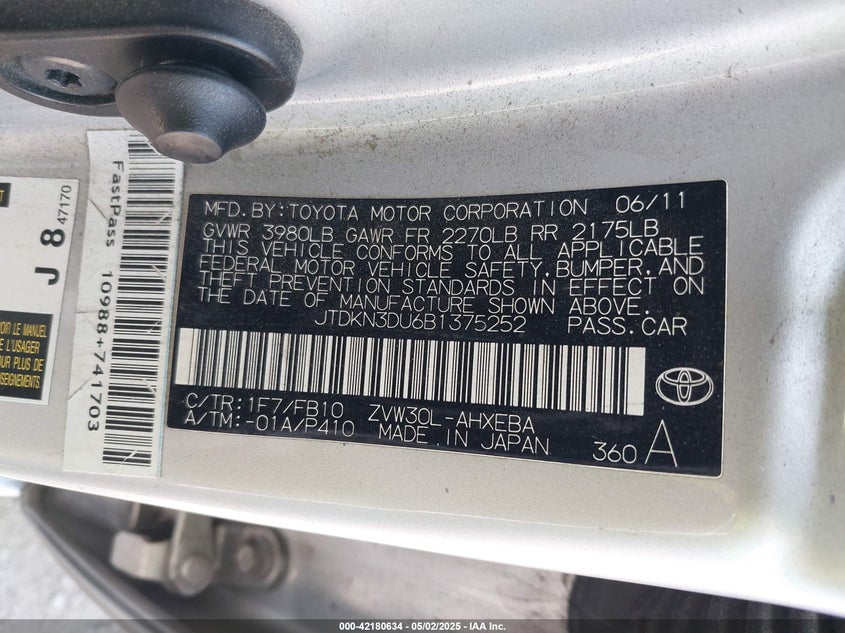 2011 TOYOTA PRIUS VIN: JTDKN3DU6B1375252