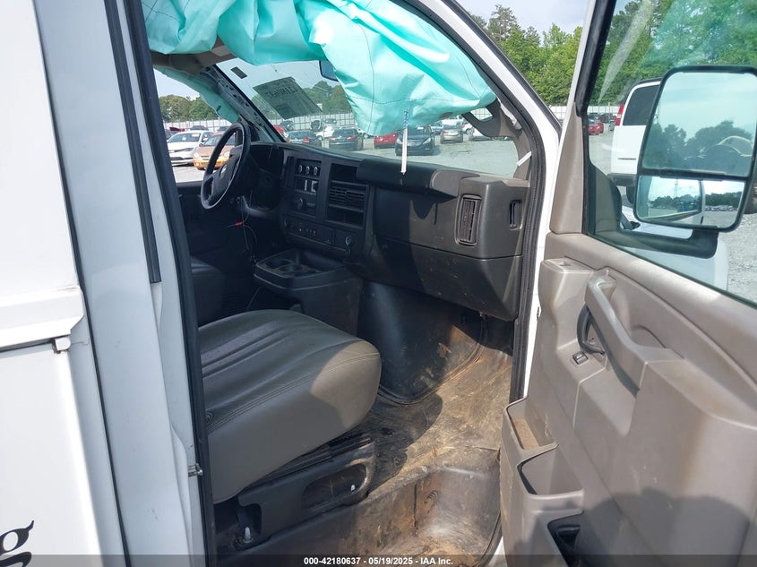 1GB0GRF73M1226087 2021 CHEVROLET EXPRESS photo no. 5