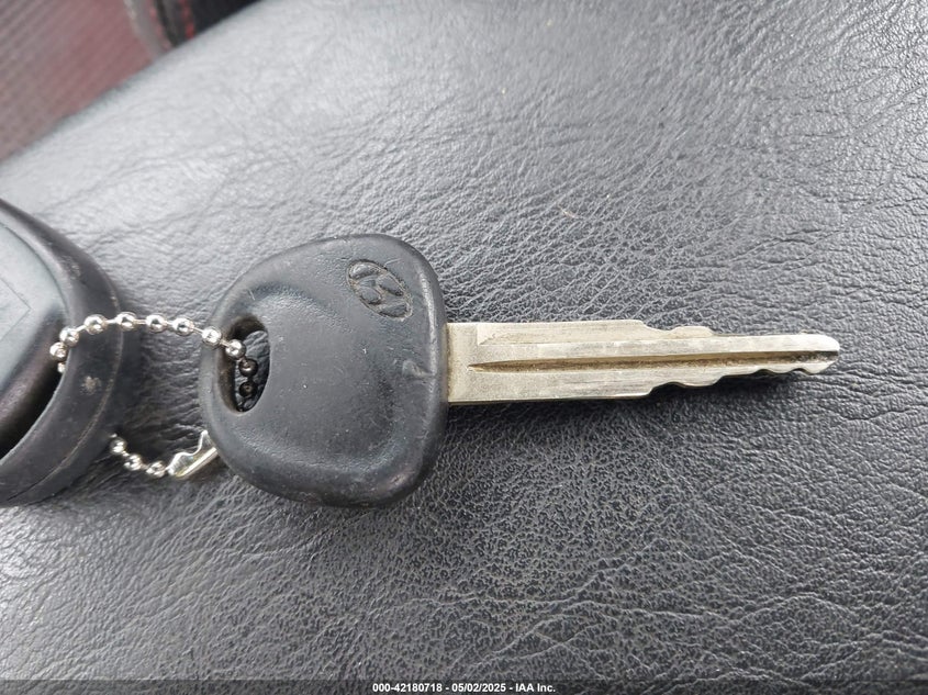 2006 Hyundai Tiburon Gt/Gt Limited/Se VIN: KMHHN65F26U190322 Lot: 42180718