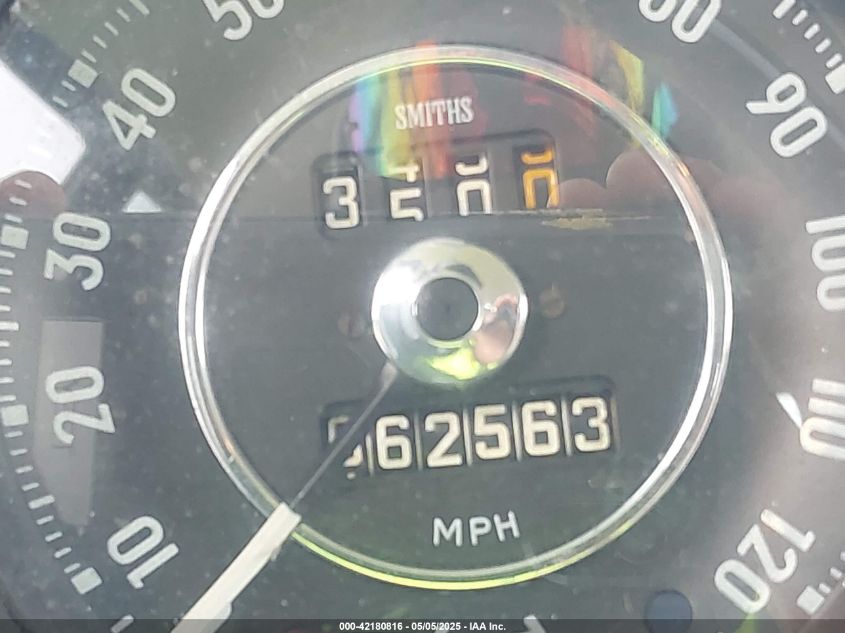 1972 Volvo 1800 Es VIN: 00001836363000049 Lot: 42180816