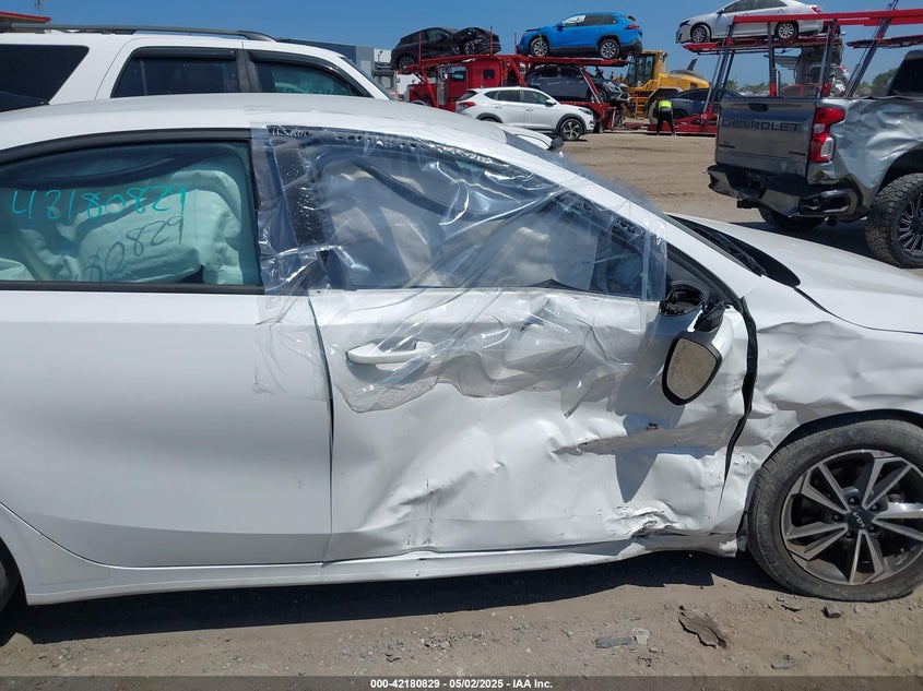 2022 KIA FORTE LXS - 3KPF24AD3NE499971