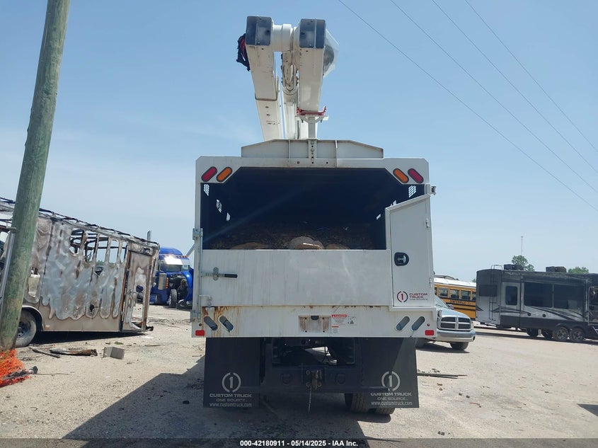 2024 FREIGHTLINER M2 (VIN: 1FVACWFD5RHVE4985
