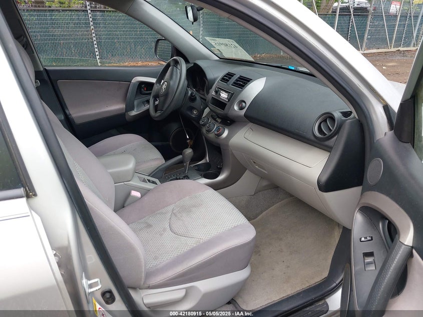 2008 TOYOTA RAV4 VIN: JTMZD33V786062752