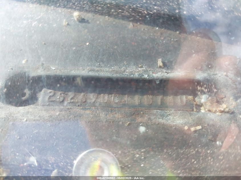 1970 Pontiac Catalina VIN: 252690C1107400000 Lot: 42180982