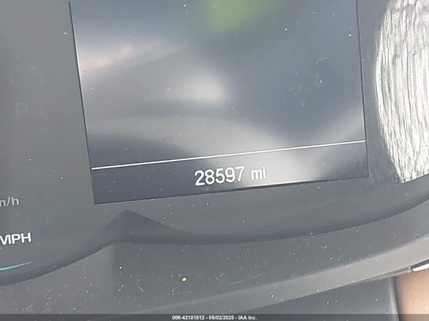 2017 Chevrolet Trax Lt VIN: 3GNCJPSB2HL2328 Lot: 42181512