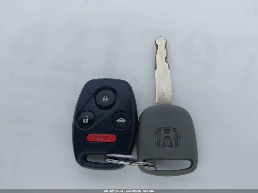 2011 HONDA PILOT VIN: 5FNYF4H61BB078003