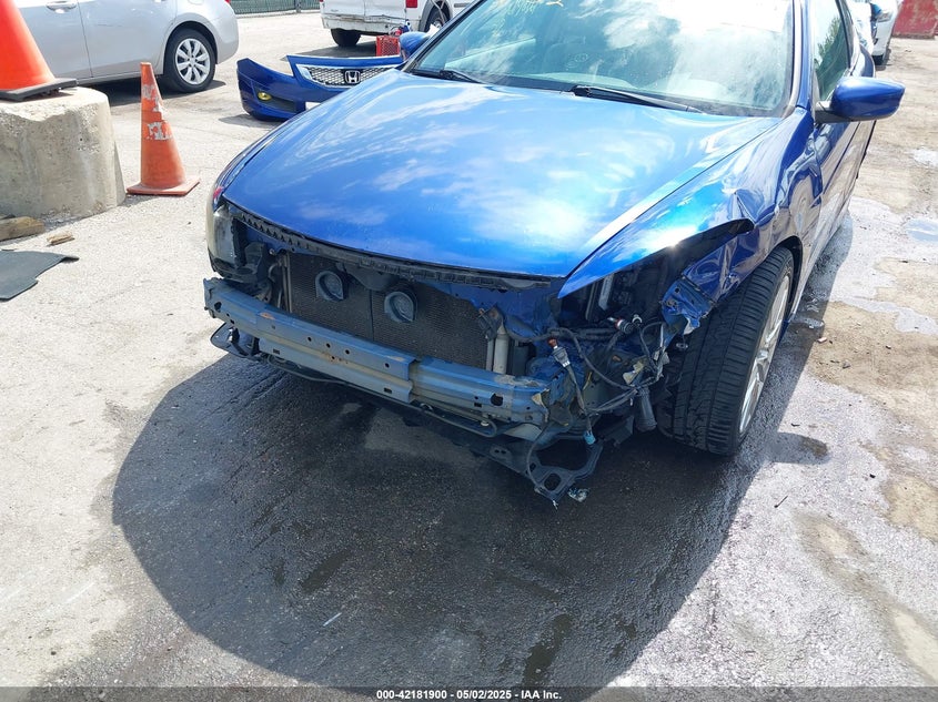 2009 HONDA ACCORD VIN: 1HGCS21899A005729